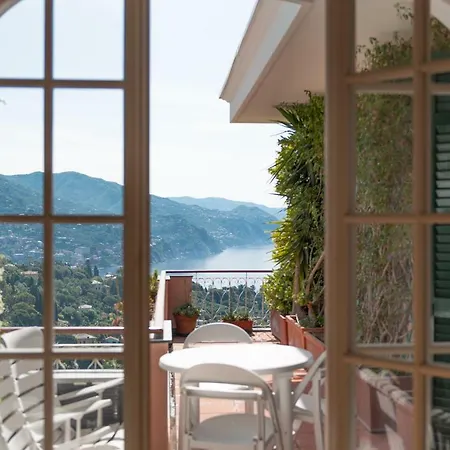 Portofino Est *