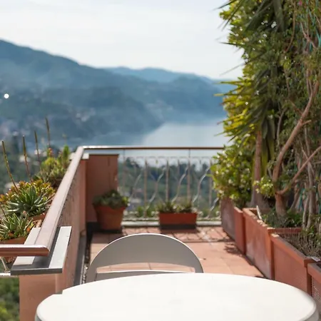 Portofino Est Apartment