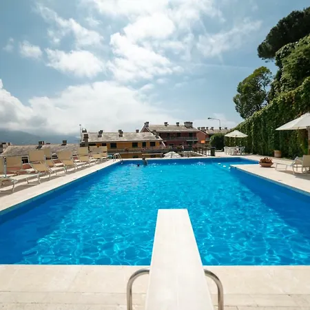 Portofino Est