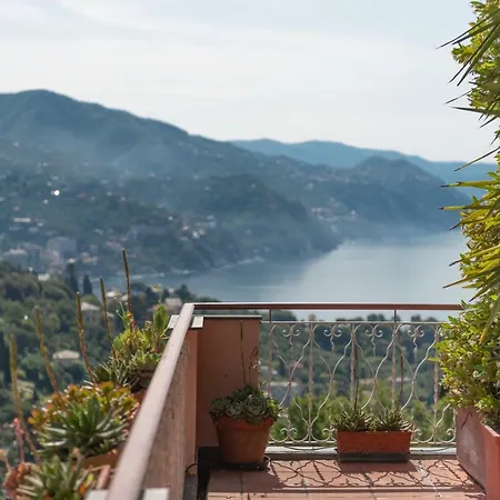 Portofino Est Apartment